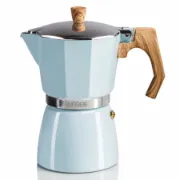 Cafeteira azul da marca HAEGER com capacidade até 6 chávenas ideal para todo o tipo de bases de aquecimento excepto indução